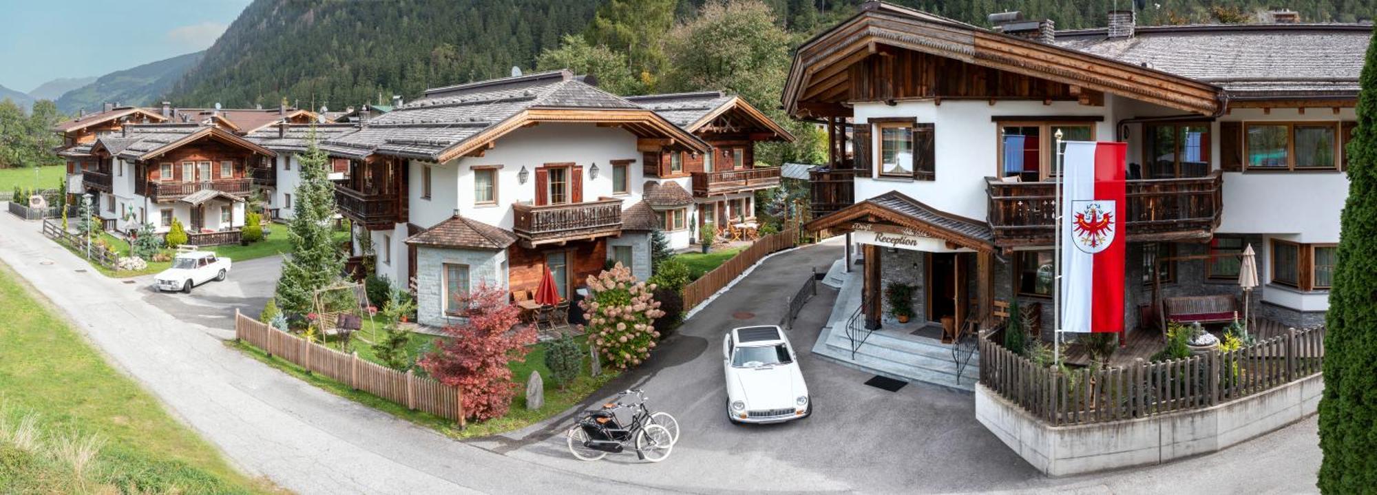 S'Doerfl Chalets Майрхофен Экстерьер фото